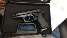 Load image into Gallery viewer, Combo Blow p29 9mm blank pepper pistol +Holster +25 blanks